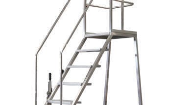 Upgraded mobile safety steps meet BS EN 131-7 standard
