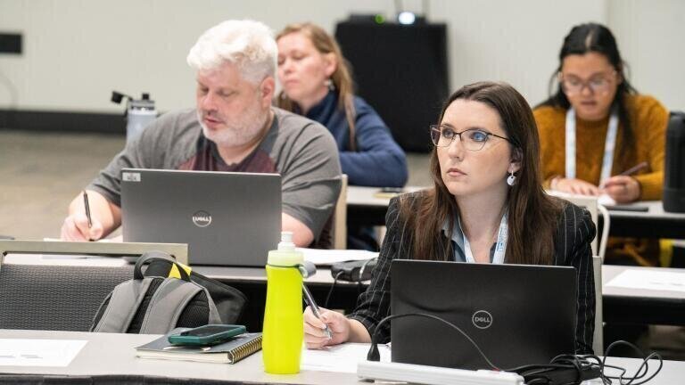 Short courses and workshops provide hands-on skills for scientists at every career stage. Credit: Wise Owl Multimedia