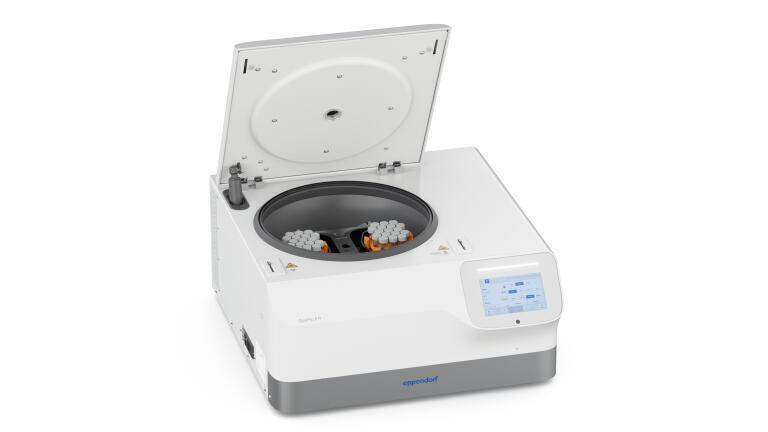 Smart centrifuge simplifies life science workflows