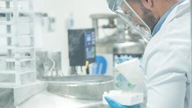 Remote monitoring, and how it aids in centralising cryostorage facilities