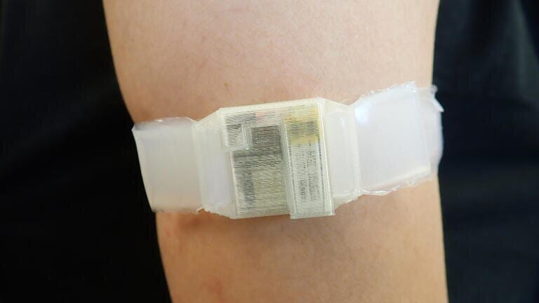 The Device being worn. Credit: King Abdullah University of Science and Technology