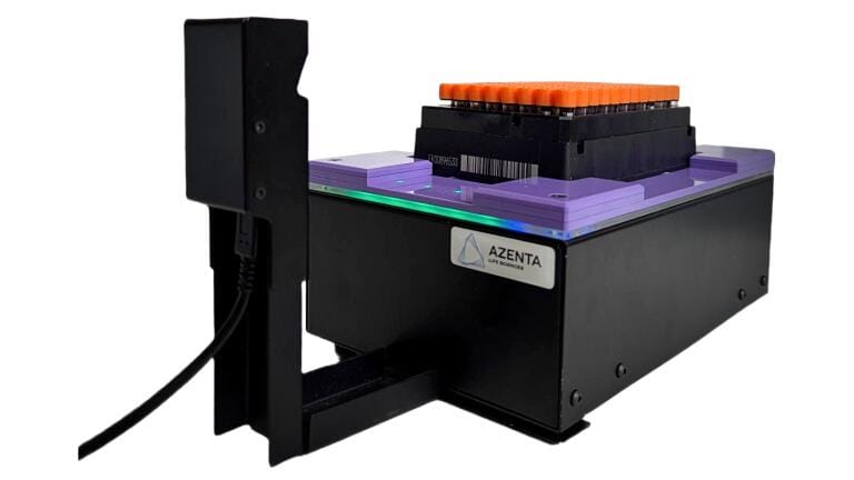 Cryo-compatible camera-based 2D rack reader