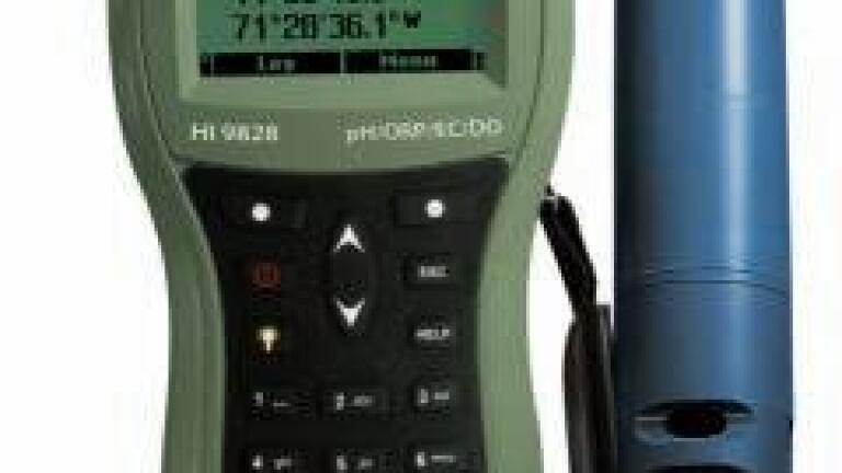 HI 9828 GPS Multiparameter Meter