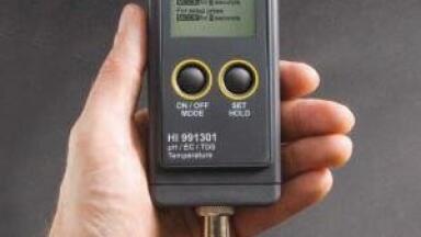 HI 991300 • HI 991301 pH/EC/TDS/Temperature Meters