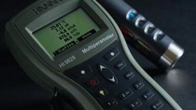 IMPROVED HI 9828 Multiparameter Meter